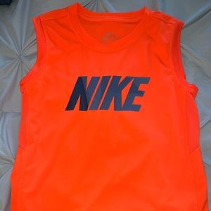 Sleeveless Nike top